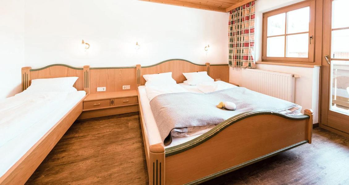 Feriengut Hasenau Aparthotel Saalbach-Hinterglemm Eksteriør bilde