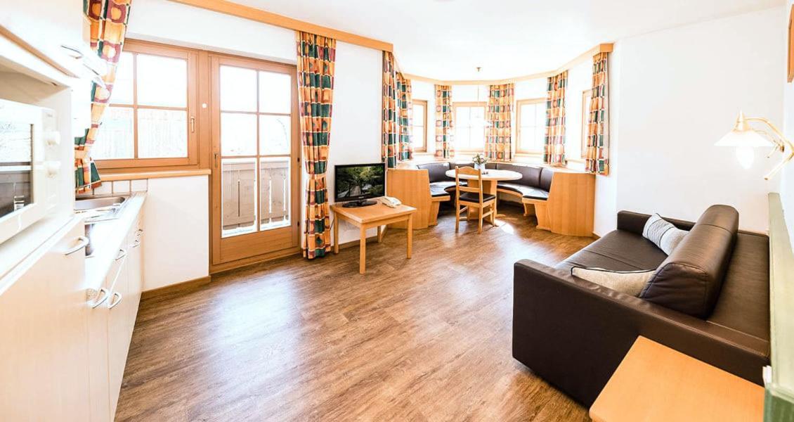Feriengut Hasenau Aparthotel Saalbach-Hinterglemm Eksteriør bilde